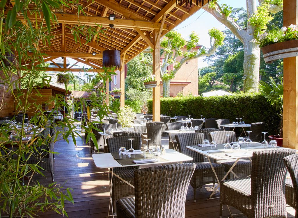 PREAU-COMPTOIR-DE-SAINT-CYR2